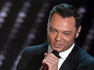 Tiziano Ferro al Festival di Sanremo (LaPresse)