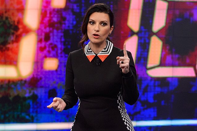 Laura Pausini ospite al programma spagnolo "El Hormiguero" nel 2016.