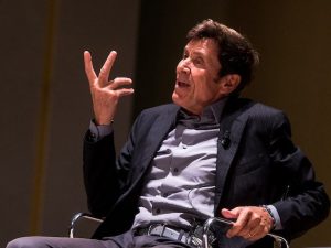 Gianni Morandi (LaPresse)