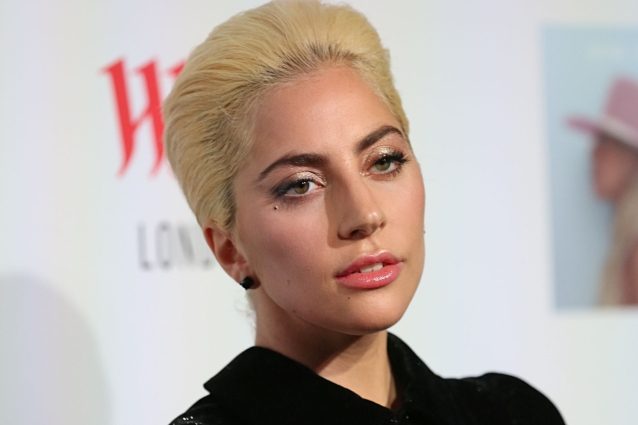 Lady Gaga annuncia uno stop: “Mi prendo una pausa, ho bisogno di riprendermi”