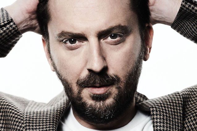 Cesare Cremonini (ph Giovanni Gastel)