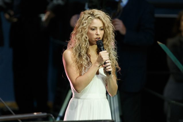Concerto di Shakira a Milano rimandato al 2018: