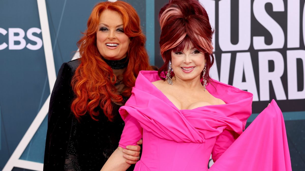 Wynonna Judd e Naomi Judd (foto di Jason Kempin/Getty Images for CMT)