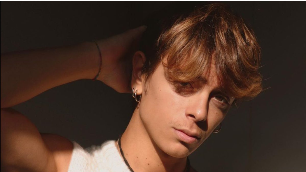 Chi è Jore, il nuovo cantante di Amici 2022 il vero nome e la storia dell'autore di Ancora ti penso