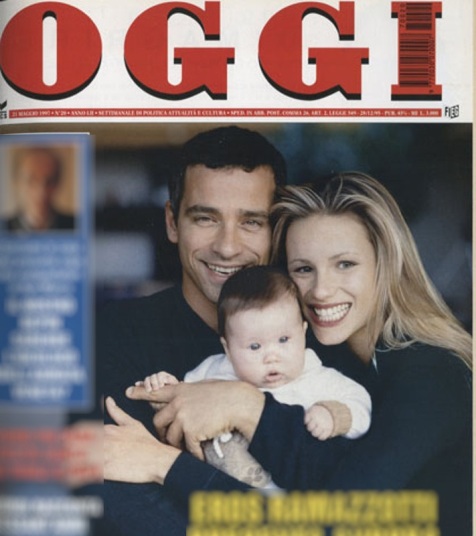 Eros e Michelle con la piccola Aurora