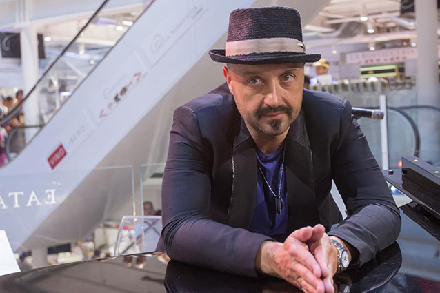 Spese pazze per Bastianich, il socio di Belén compra una casa da 7 milioni di euro