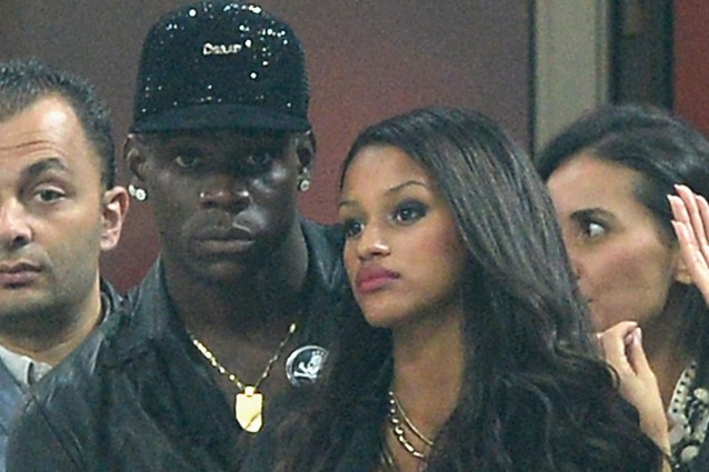 Fanny Neguesha: "Balotelli faceva la star a casa dei miei, mai più con un calciatore"
