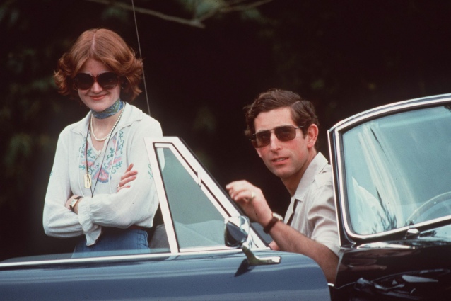 Carlo con Sarah Spencer, sorella di Diana