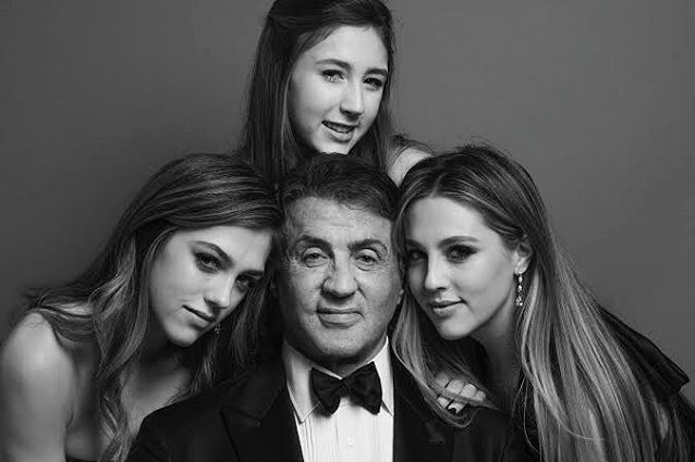 Sophia, Sistine e Scarlet: le figlie di Sylvester Stallone vallette ai Golden Globes 2017