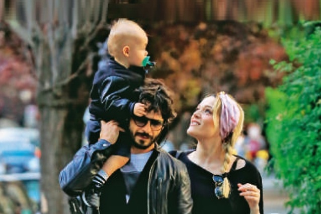 Laura Chiatti: "Anche io voglio 5 figli come Marco, ma aspettiamo un attimo"