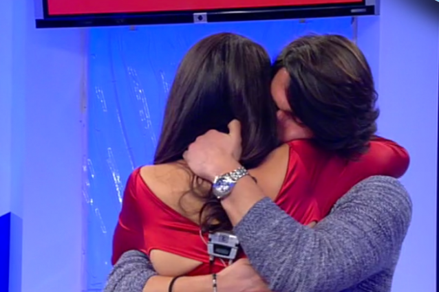 Luca piange ma dice a Clarissa: "Segui il tuo cuore"