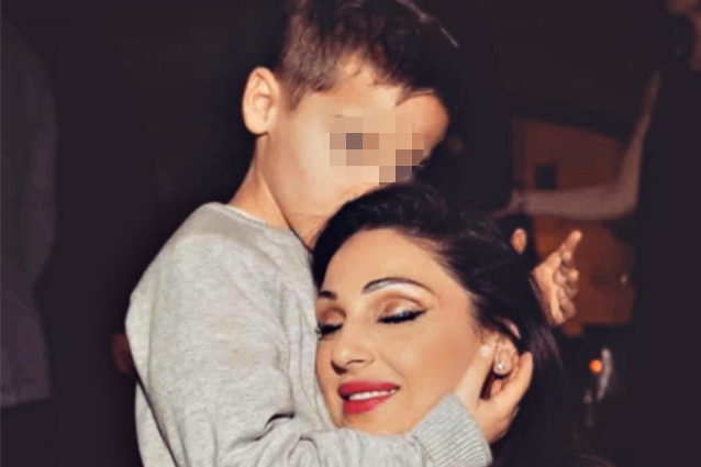 Anna Tatangelo con il figlio Andrea
