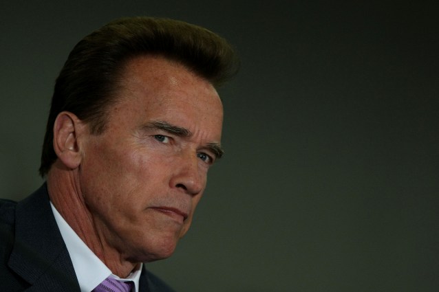 Arnold Schwarzenegger: "Quando mi guardo allo specchio mi viene da vomitare"