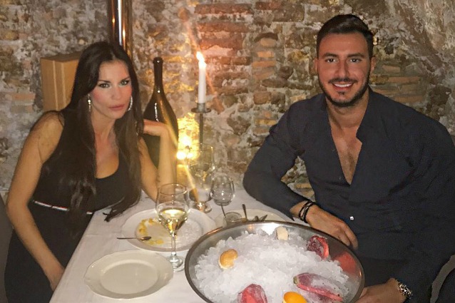 Antonella Mosetti e Gennaro Salerno sono tornati insieme, la showgirl: "Ti amo"