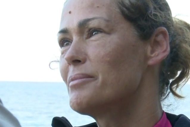 Isola 2017, Samantha De Grenet chiede l'intervento di un medico: "Sono gonfia e respiro male"