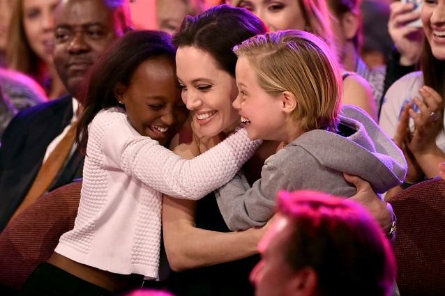 "Angelina Jolie vuole adottare un altro figlio dopo il divorzio da Brad Pitt"
