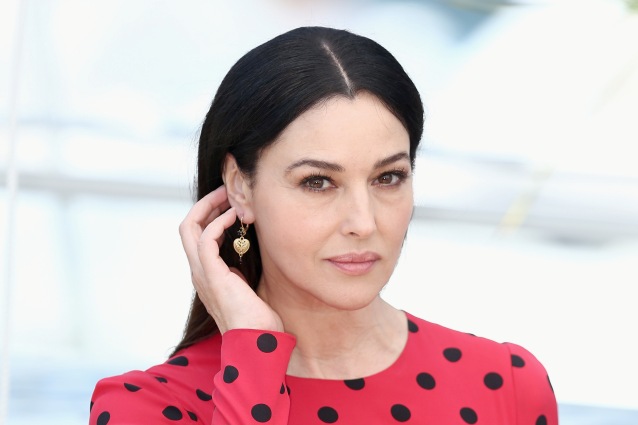 Monica Bellucci: "Dai 14 anni, sono passata da un uomo all'altro. A loro devo tutto"