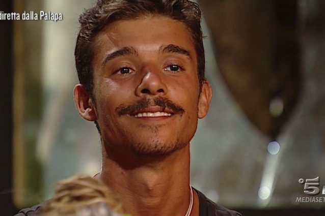 Il triangolo Malena-Moreno-Simone, il rapper: "Lei è sportiva, si può stare tutti insieme"