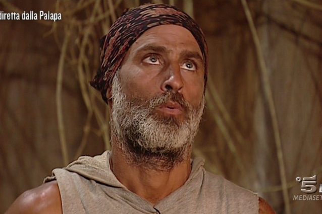 Raz Degan e il mistero dei cocchi: "Non mi danno quelli che mi spettano"