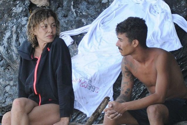 Eva Grimaldi in lacrime: "Moreno sembri il figlio che non ho mai avuto"