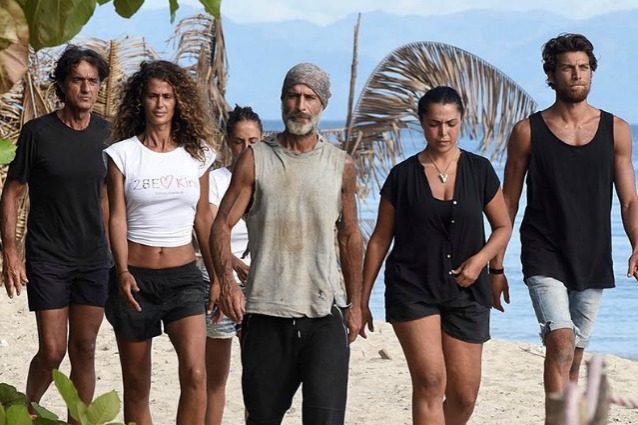 Samantha De Grenet: "È lotta aperta contro Raz Degan. Si sono fatti comprare, che brutto voltafaccia"