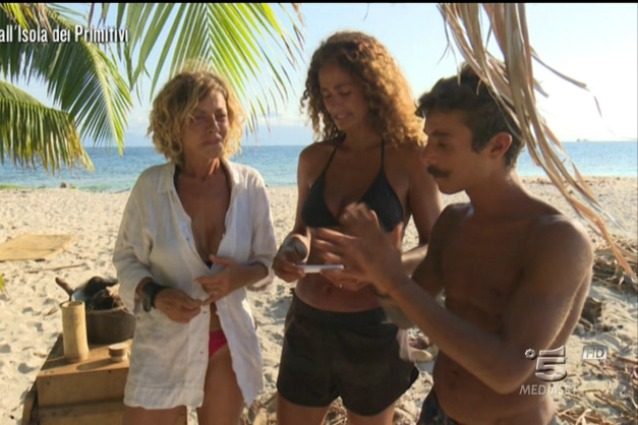 Samantha De Grenet lascia l'Isola dei primitivi: "Per me il gioco finisce qui"