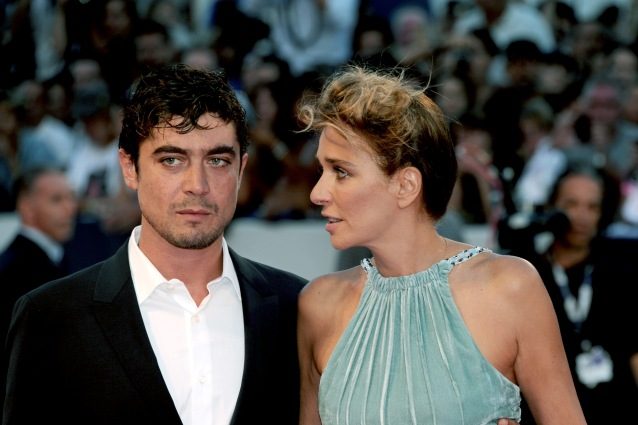Riccardo Scamarcio, Valeria Golino ancora innamorata? Le dichiarazioni dell'attrice alimentano il gossip Riccardo Scamarcio, Valeria Golino ancora innamorata? Le dichiarazioni dell'attrice alimentano il gossip