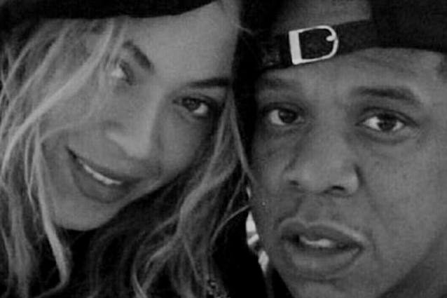Sono nati i gemelli di Beyoncè e Jay Z, sarebbero un maschio e una femmina