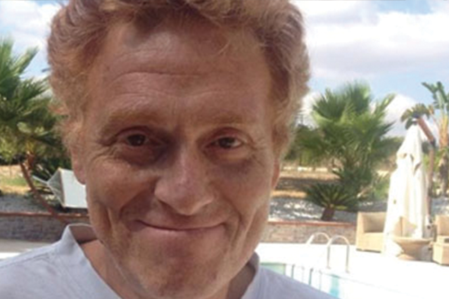 Fabrizio Bracconeri choc: "Sei musulmano e vuoi stare in Italia? Mangia la mortadella e sputa sul Corano"