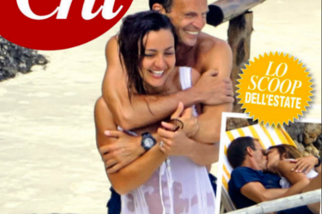 Ambra e Allegri tra baci e abbracci in spiaggia, sono loro la coppia dell'estate?
