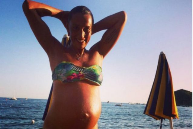 È nato a Napoli Ettore, il figlio dell'olimpionica Elisa Di Francisca È nato a Napoli Ettore, il figlio dell'olimpionica Elisa Di Francisca