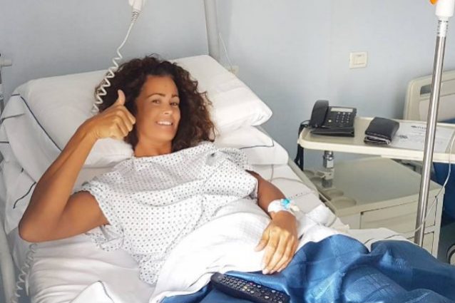 Samantha De Grenet operata al menisco: “Fortunata ad avere amici e famiglia che mi amano”
