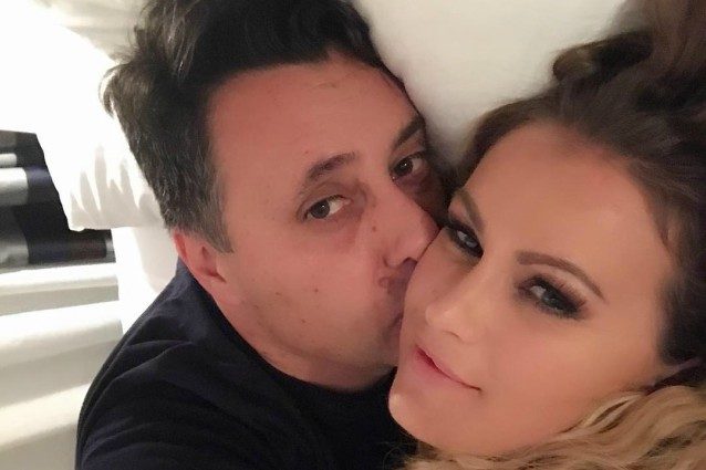 L'Isola dei Famosi, canna-gate: Franco Terlizzi dà ragione a Eva Henger L'Isola dei Famosi, canna-gate: Franco Terlizzi dà ragione a Eva Henger