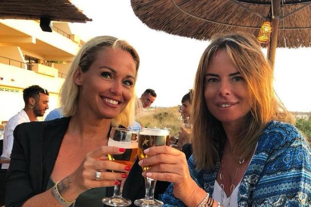 Sonia Bruganelli e la foto con Paola Perego, i social scatenati: