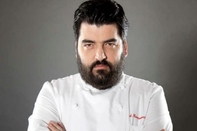 Cannavacciuolo al giornalista: "Ristoranti falliti dopo Cucine da incubo? Una str...ata"