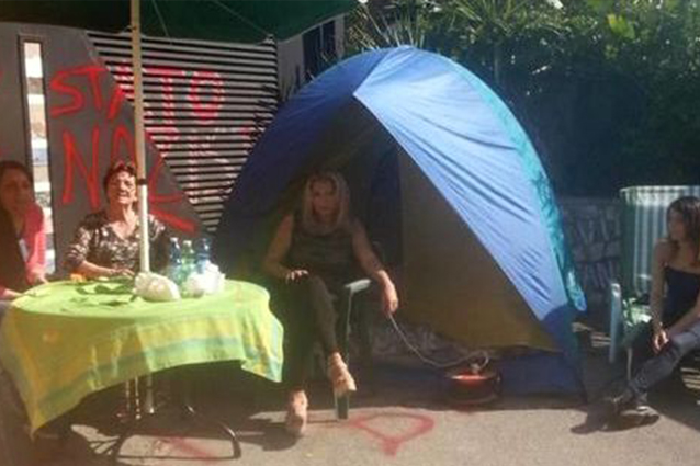 Rita Bonaccorso sfrattata: "Vivo in mezzo alla strada"