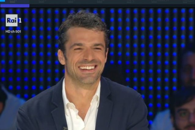 Luca Argentero quarto giudice a Tale e Quale Show 2016
