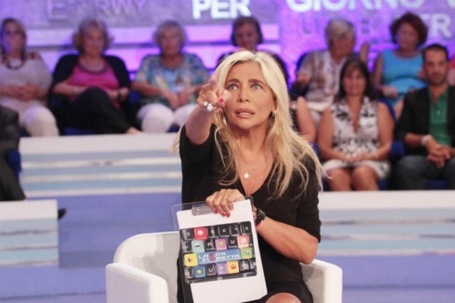 Mara Venier ritorna in Rai: "Show in prima serata al fianco di Fabrizio Frizzi"