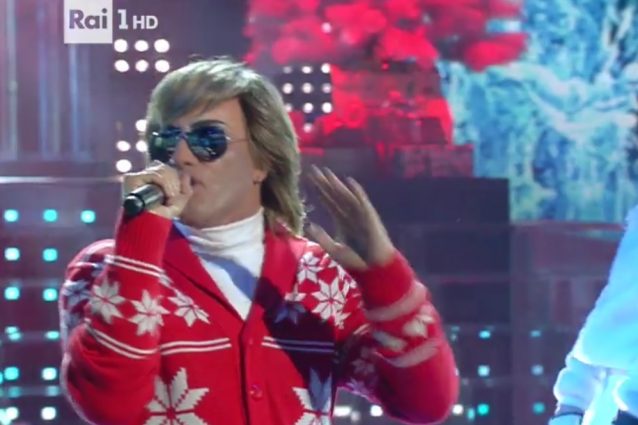 Leonardo Fiaschi è George Michael con Last Christmas, il pubblico lo boccia