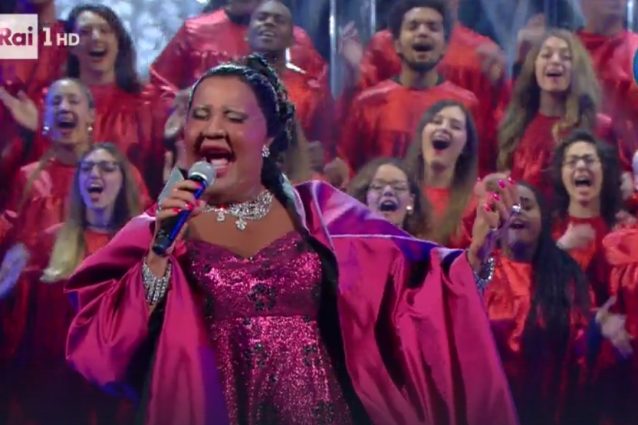 Fiordaliso chiude con Aretha Franklin, la cantante a Frizzi: “Eri un gran gnocco”