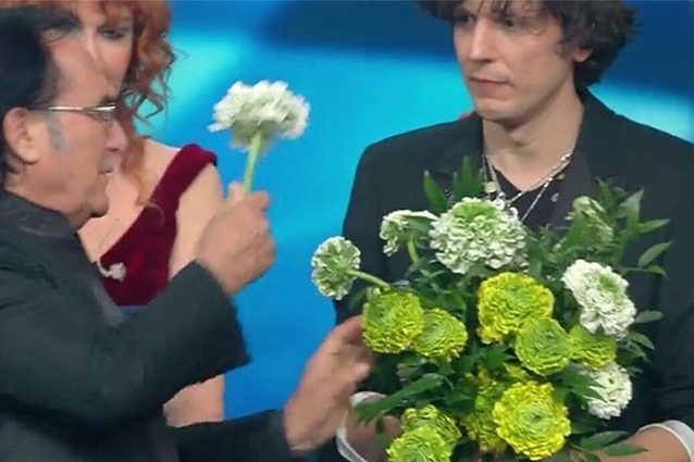 Al Bano sul fiore rubato a Ermal Meta a Sanremo: "Rispetto gli albanesi, il mio gesto era ironico"