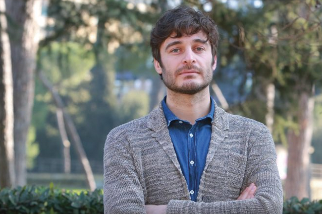 Chi è Lino Guanciale, il Commissario Cagliostro de "La porta rossa"