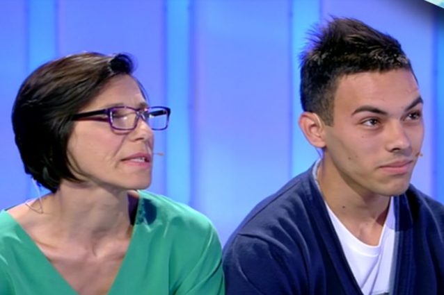 Oriana è stata allontanata dalla figlia, ha perdonato il padre troppo manesco
