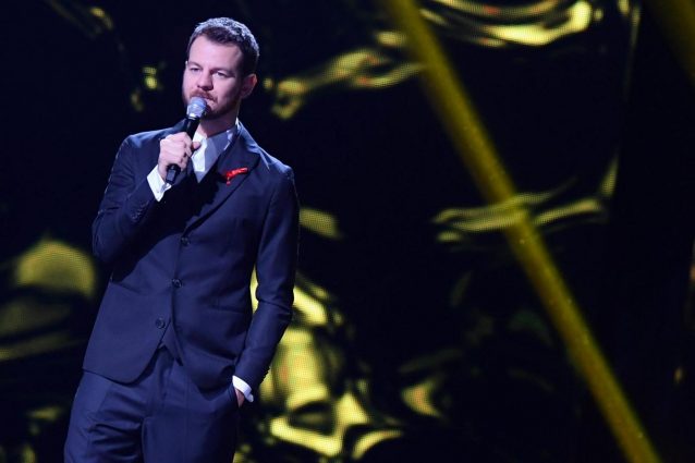 Alessandro Cattelan merita di condurre il Festival di Sanremo per i lettori di Fanpage.it
