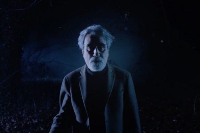 Netflix fa il verso a Sanremo con "Free Vessicchio", la serie in stile "Stranger Things"