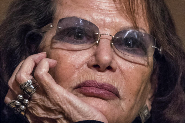 Claudia Cardinale: "Io violentata a 16 anni, rimasi incinta ma rifiutai di abortire"
