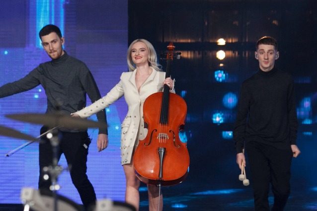 Zerbi: "Morgan ballava sulle note dei Clean Bandit, inguardabile", lui replica: "Farò vedere i tuoi video porno"
