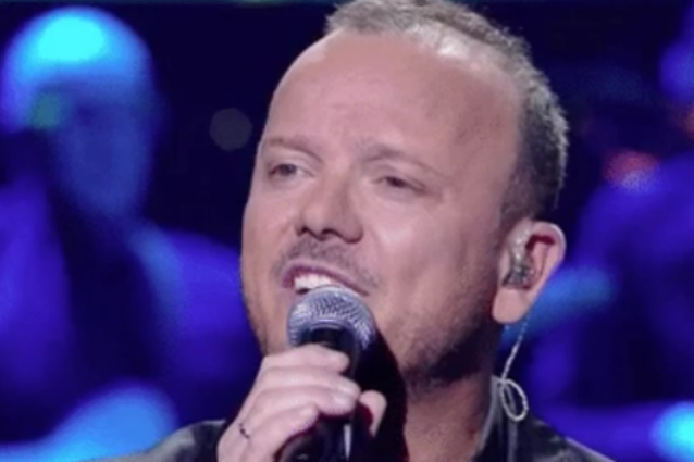 Il pubblico di Made in Sud boccia Gigi D'Alessio: "Rivogliamo Gigi e Ross"