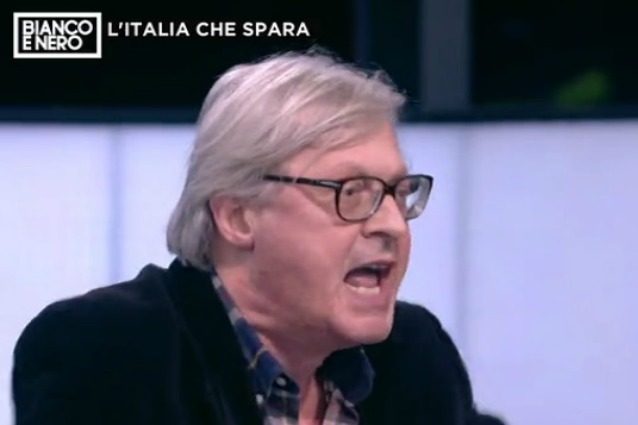 Vittorio Sgarbi insulta tutti a 'Bianco e nero': "Dite ca**te", e gli ospiti se ne vanno