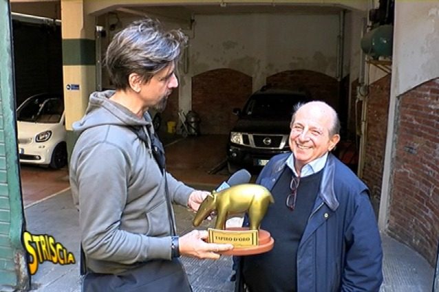 Magalli vs Adriana Volpe, oltre alla querela arriva il Tapiro d'Oro: "Non ho offeso le donne"